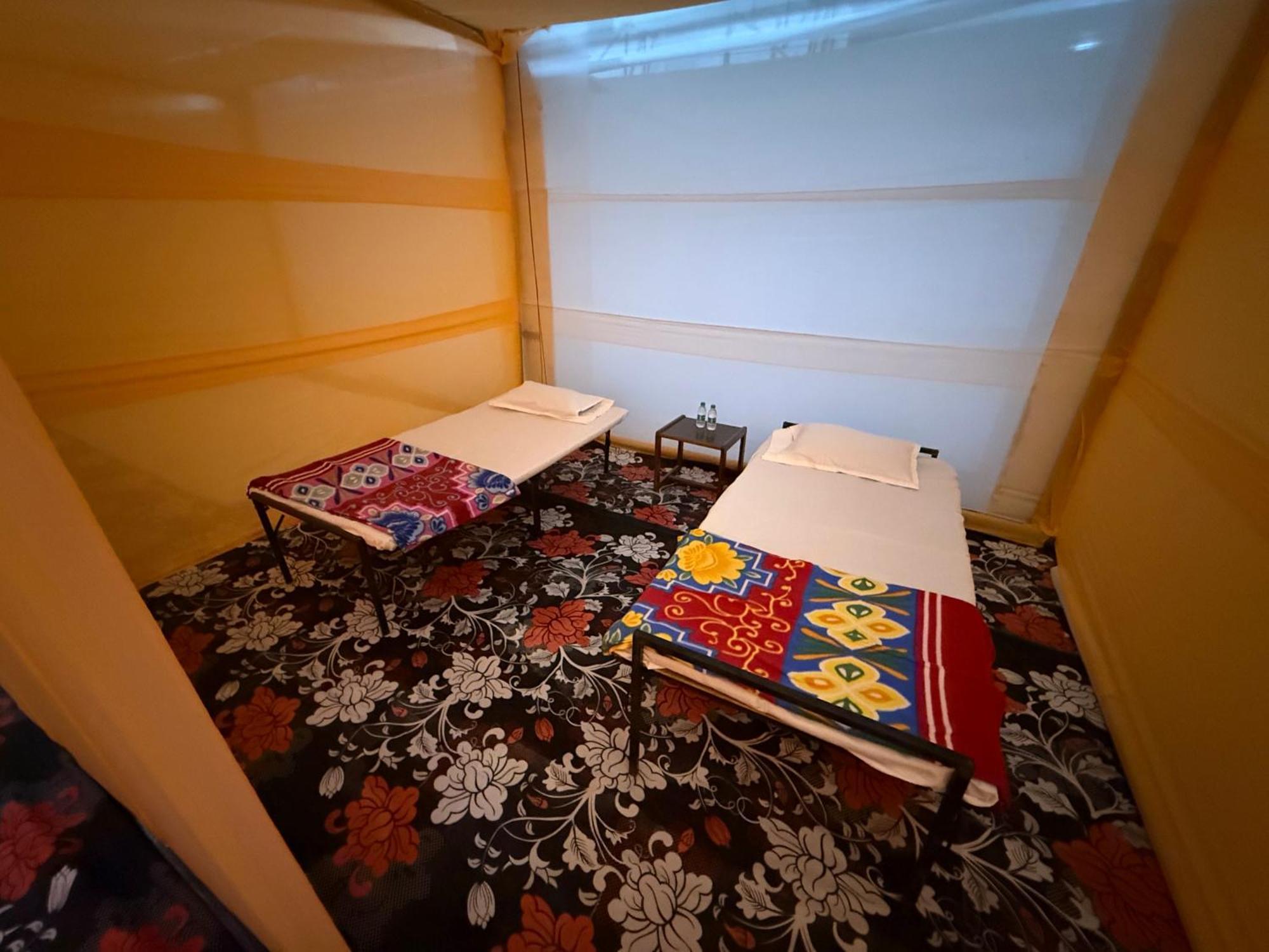 Arail Tent City Kumbh Cottage Mahakumbh -Near Arail Ghat And Naini Station Prayagraj Exterior foto